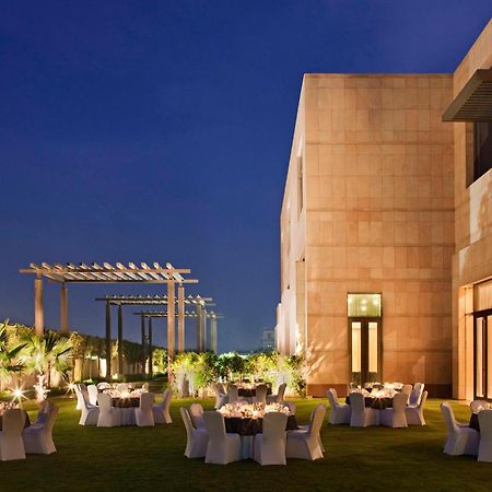 Radisson Blu Hotel Амритсар Удобства фото The Park, New Delhi